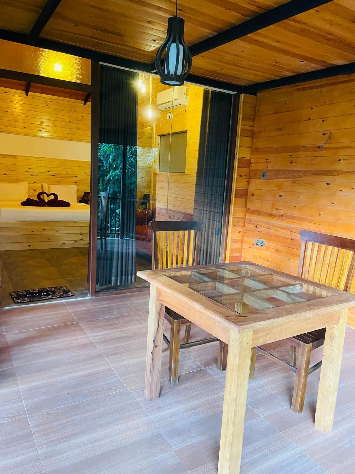 Maleesha Homestay Ella Exterior foto
